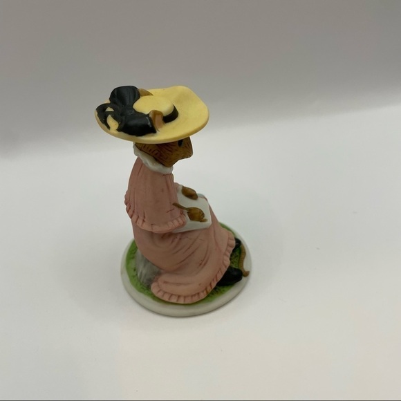 Franklin Mint Woodmouse Collection Amelia figurine - Picture 2 of 5